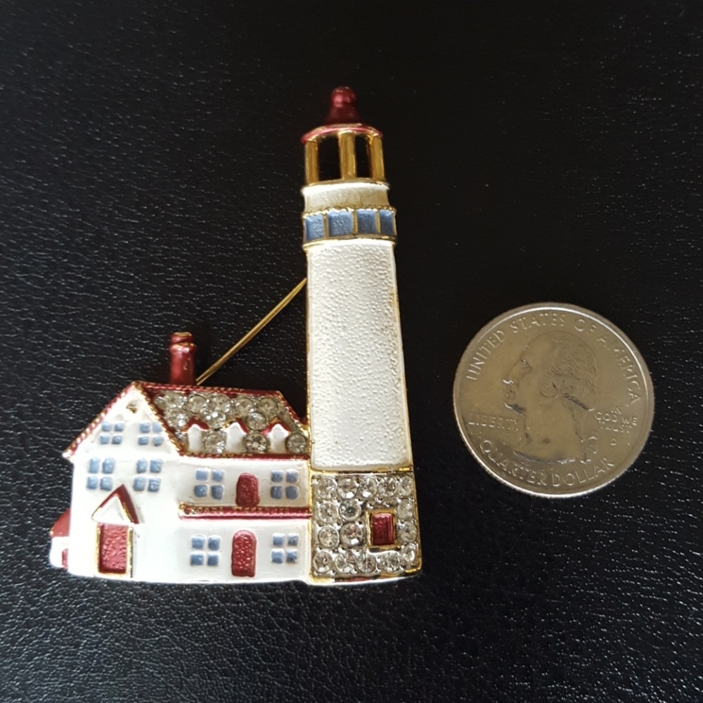 Lighthouse Brooch/Pin - Picture 3 of 3